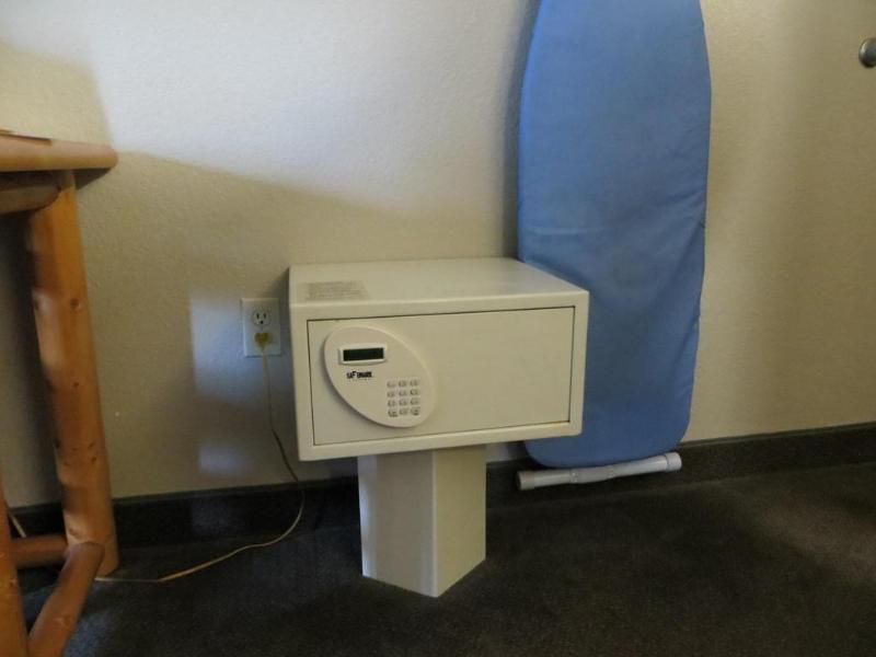 Hotel Super 8 Davenport Zewnętrze zdjęcie