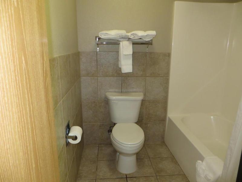 Hotel Super 8 Davenport Zewnętrze zdjęcie